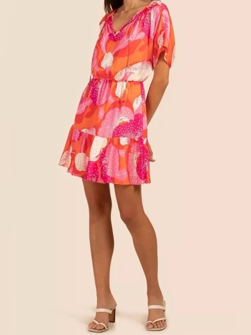 NEW Trina Turk Mahalo Dress Pink Floral Strawberry Blossom Silk Blend Size Small
